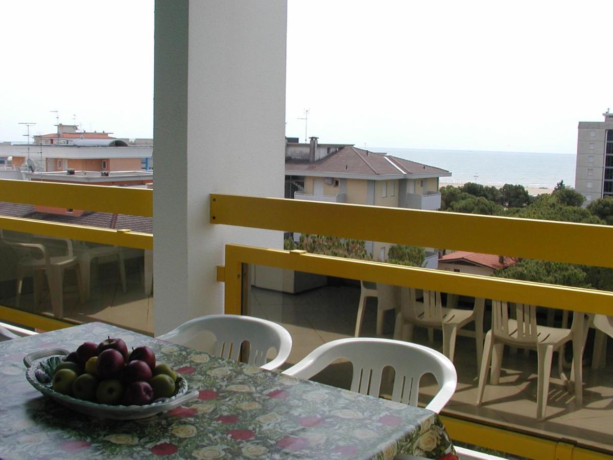 Complesso Solarium Apartment Bibione Luaran gambar