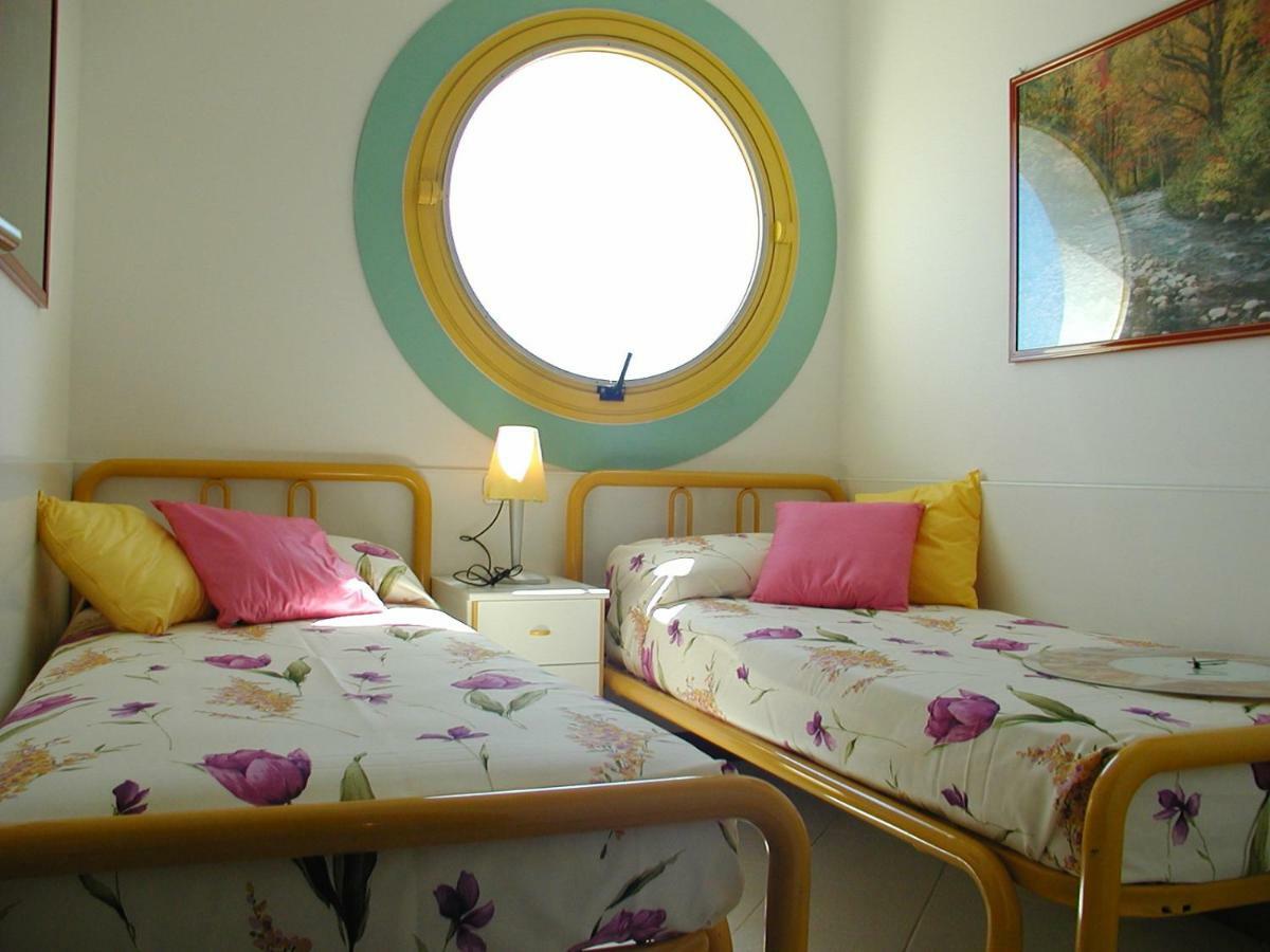 Complesso Solarium Apartment Bibione Luaran gambar