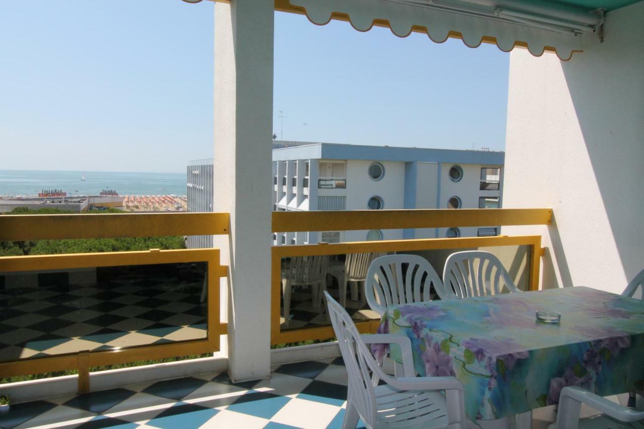 Complesso Solarium Apartment Bibione Luaran gambar