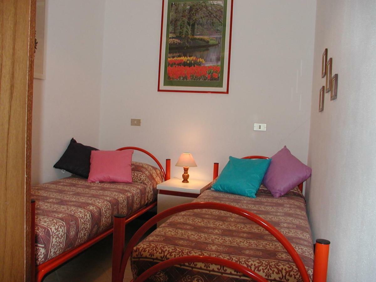 Complesso Solarium Apartment Bibione Luaran gambar
